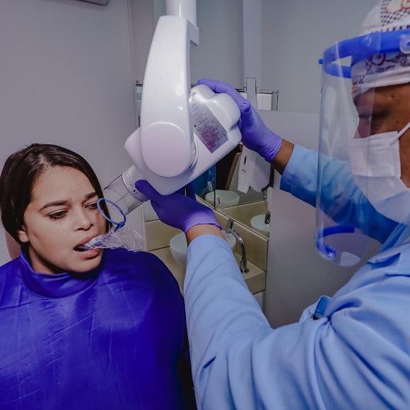 RX Periapical: Pra que serve e quando é indicado?